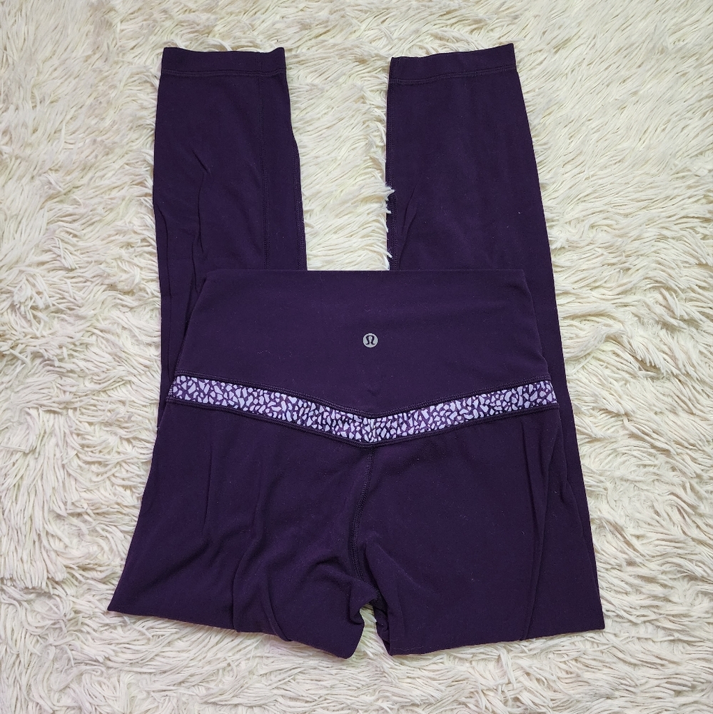 lululemon OG aligns purple